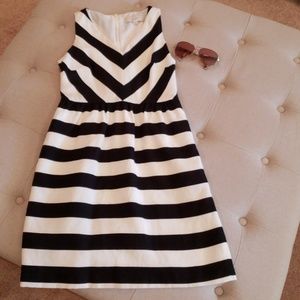 Ann Taylor loft sleeveless dress. 0P size